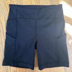 Lululemon 6” Inseam Biker Shorts with Side and Back Pockets